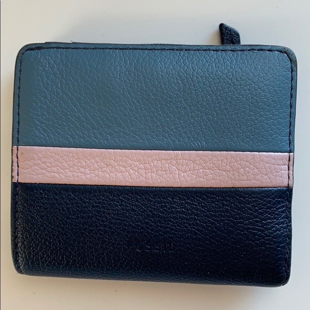 Small Fossil Wallet